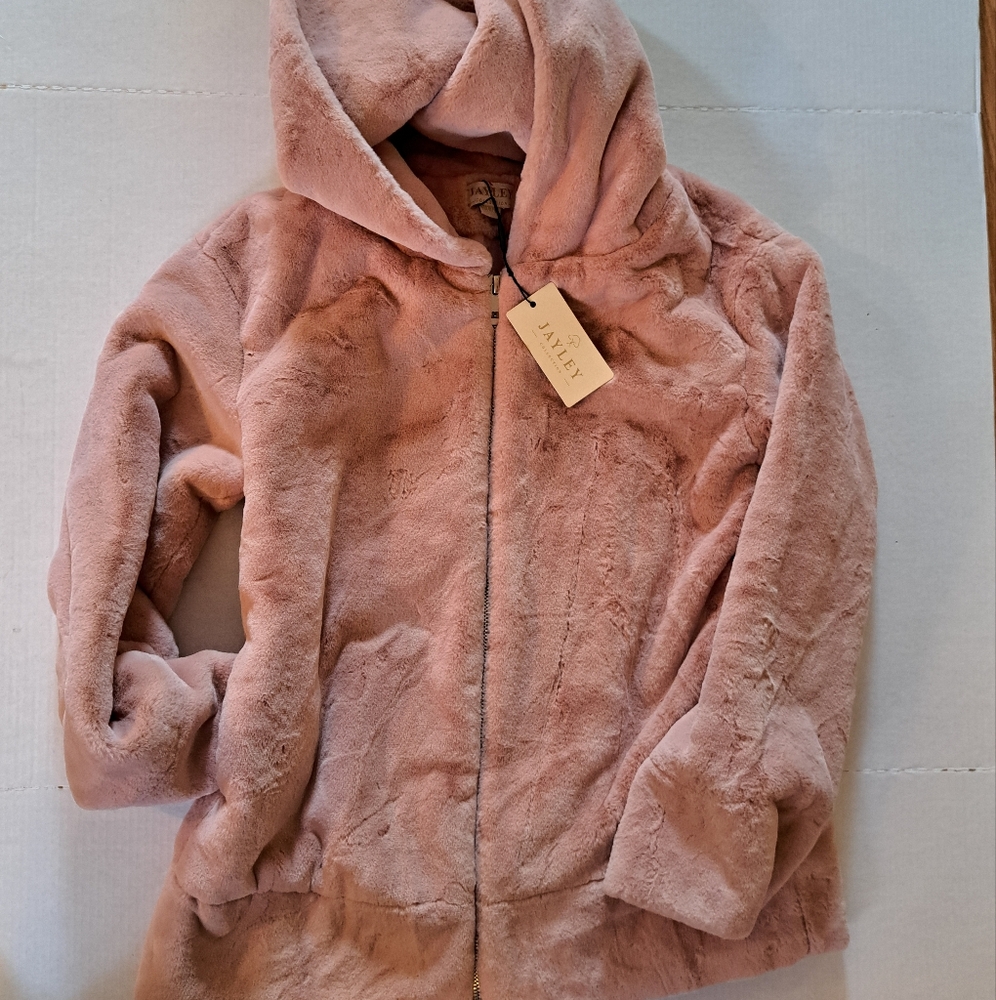 NWT Jayley Pink Faux Fur Oversize Hooded Zippered Jacket